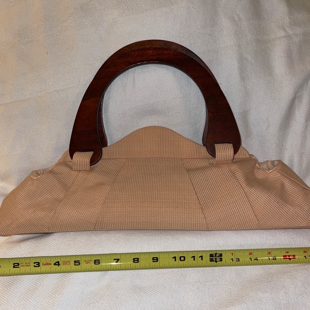 Vintage Aidan peach trapezoid purse